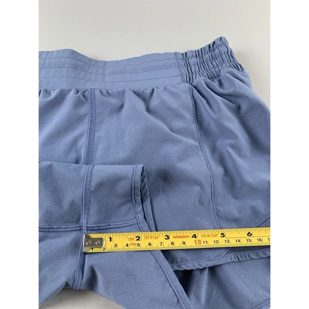 Lululemon Hotty Hot High-Rise Lined Short 2.5” inseam Size 8